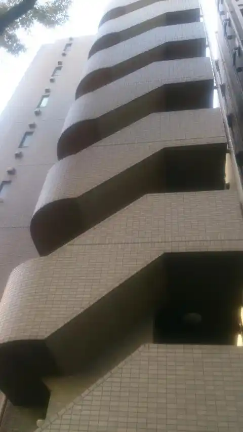 ルーブル上高井戸
